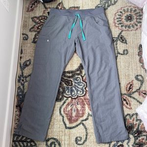 Figs Livingston Basic Scrub Pants